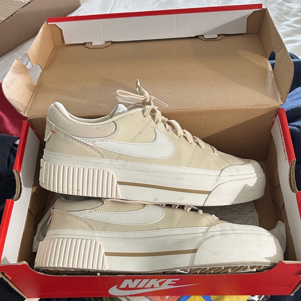 Nike Cream Low-Top Sneakers